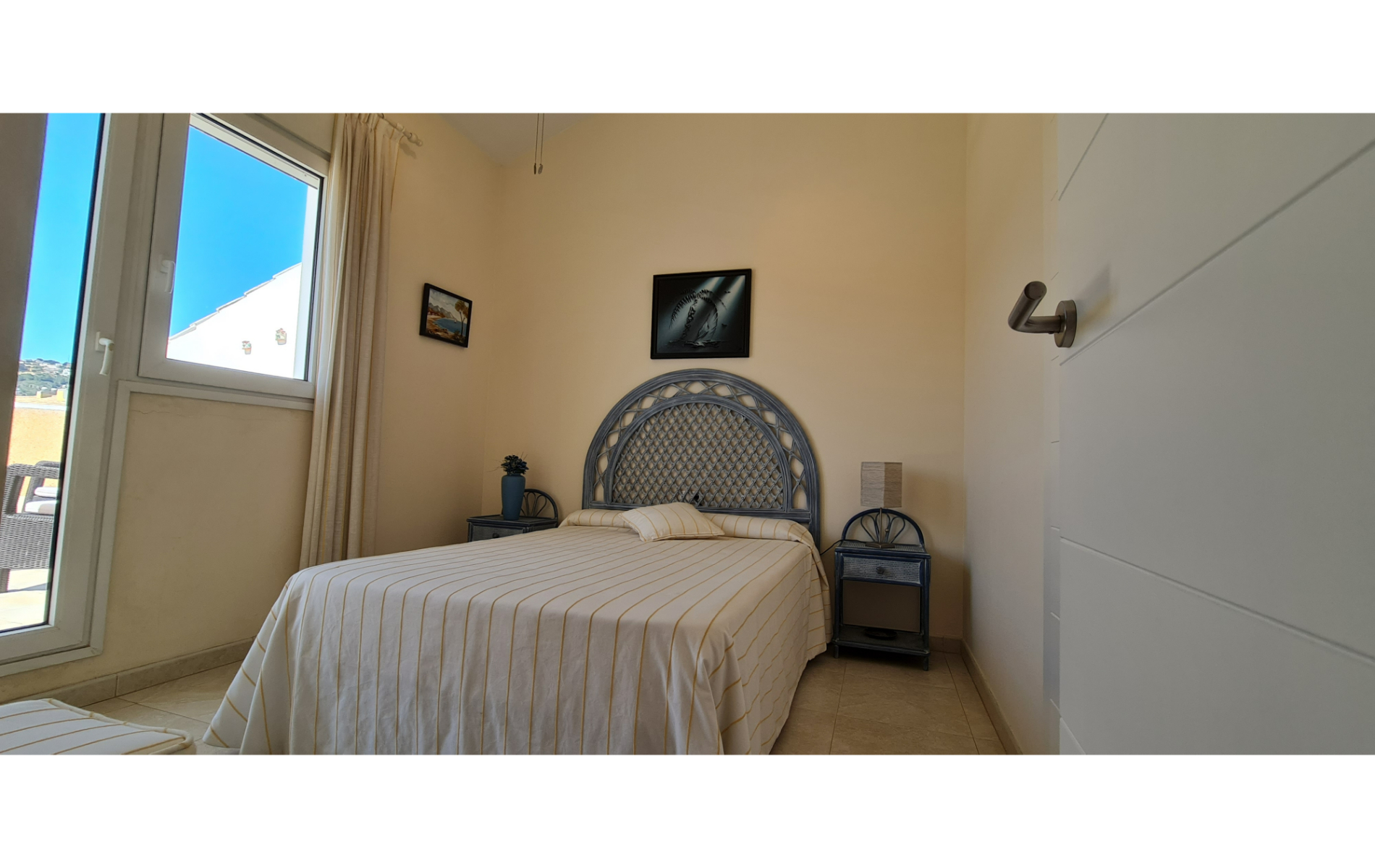 Apartamento Ático de 4 Dormitorios en Javea, en venta